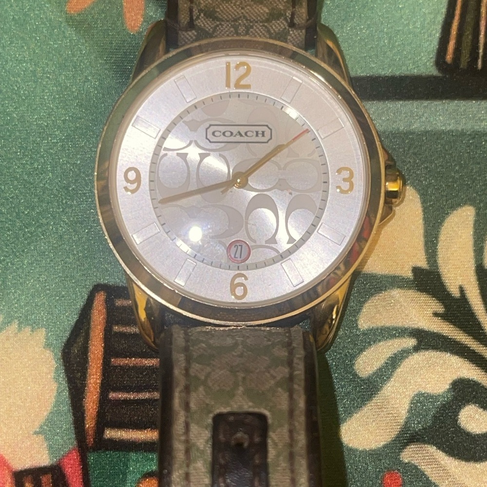 Coach Men’s Watch. EUC - Picture 2 of 7